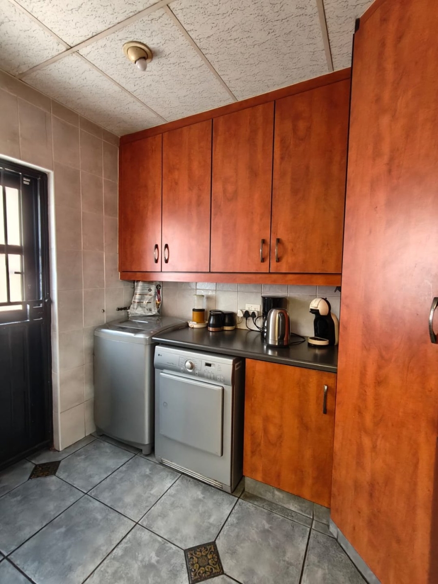 4 Bedroom Property for Sale in Sasolburg Ext 11 Free State